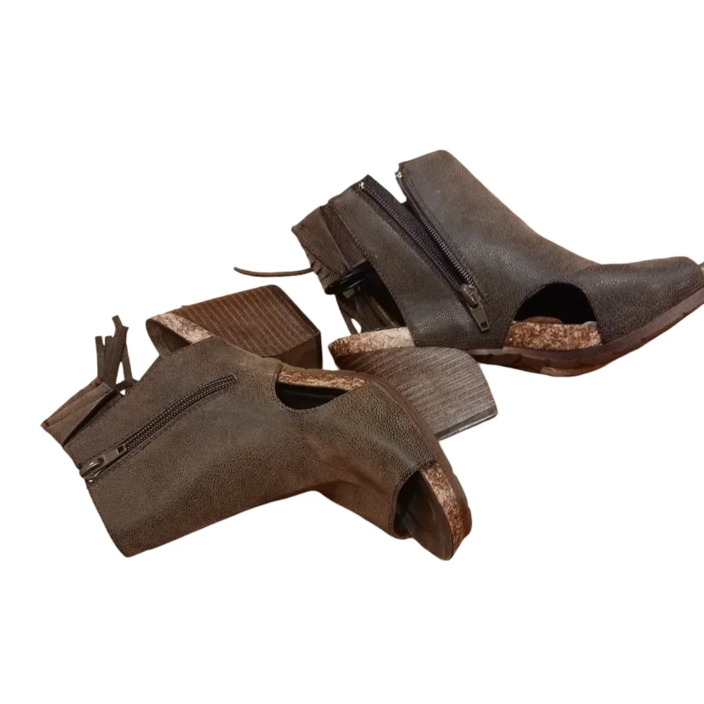 Pierre Dumas Open Toe Brown Side Zip Fringed Booties Sandals Ladies 6 1/2 Boho
